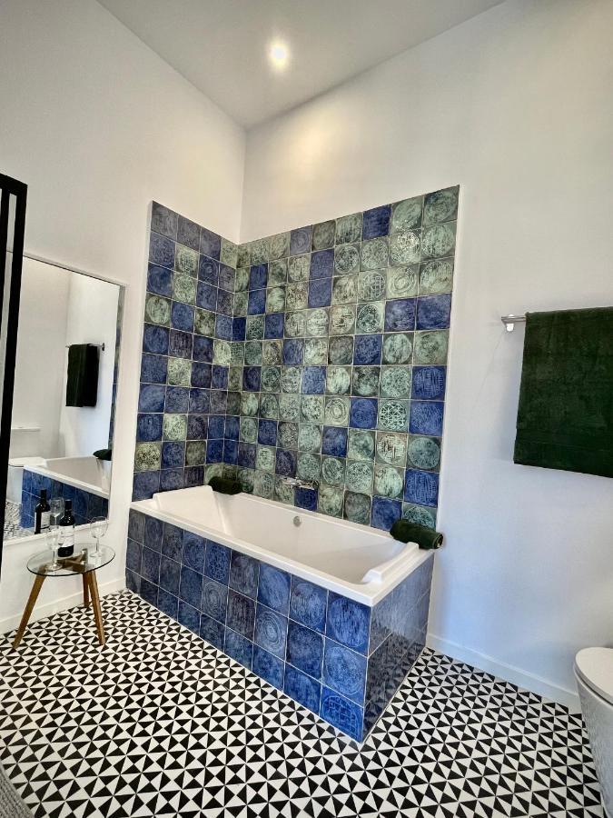 Picasso'S Deluxe Puerta Verde Málaga Extérieur photo